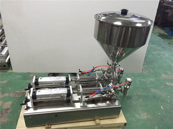 Yaygın olarak kullanılan çift kafaları çilek reçeli dolum makinası